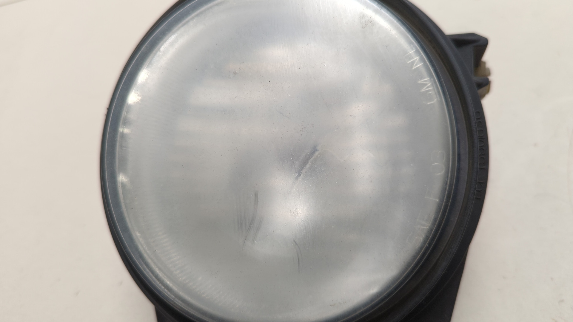 Фара противотуманная правая