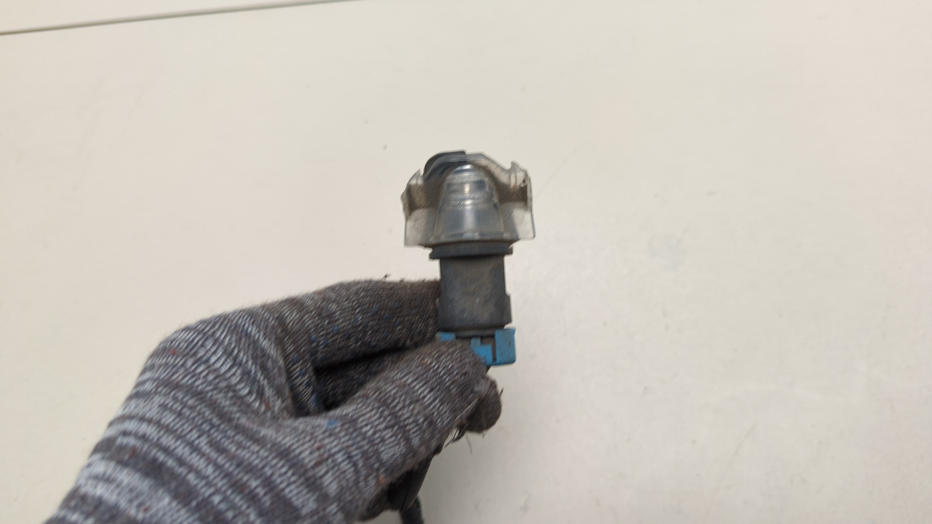 Фонарь подсветки номера