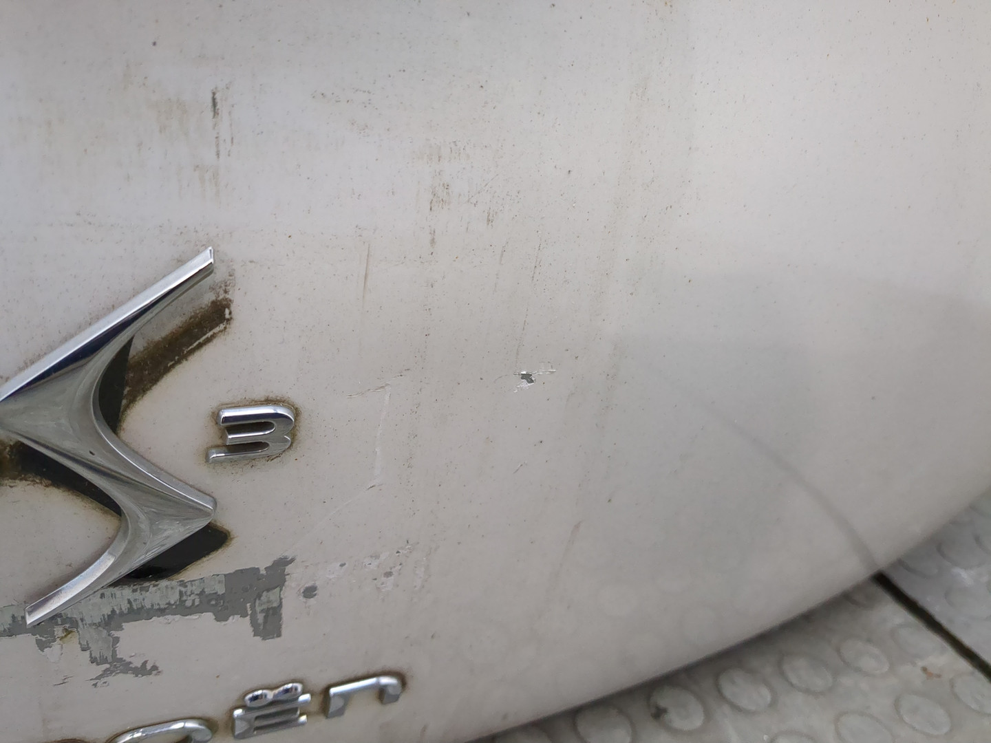 Дверь багажника