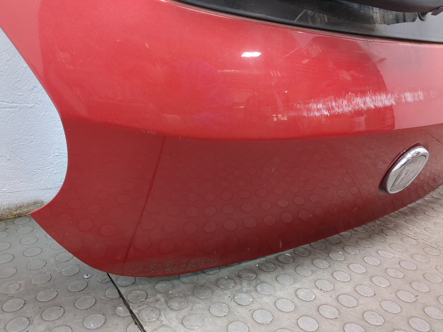 Дверь багажника