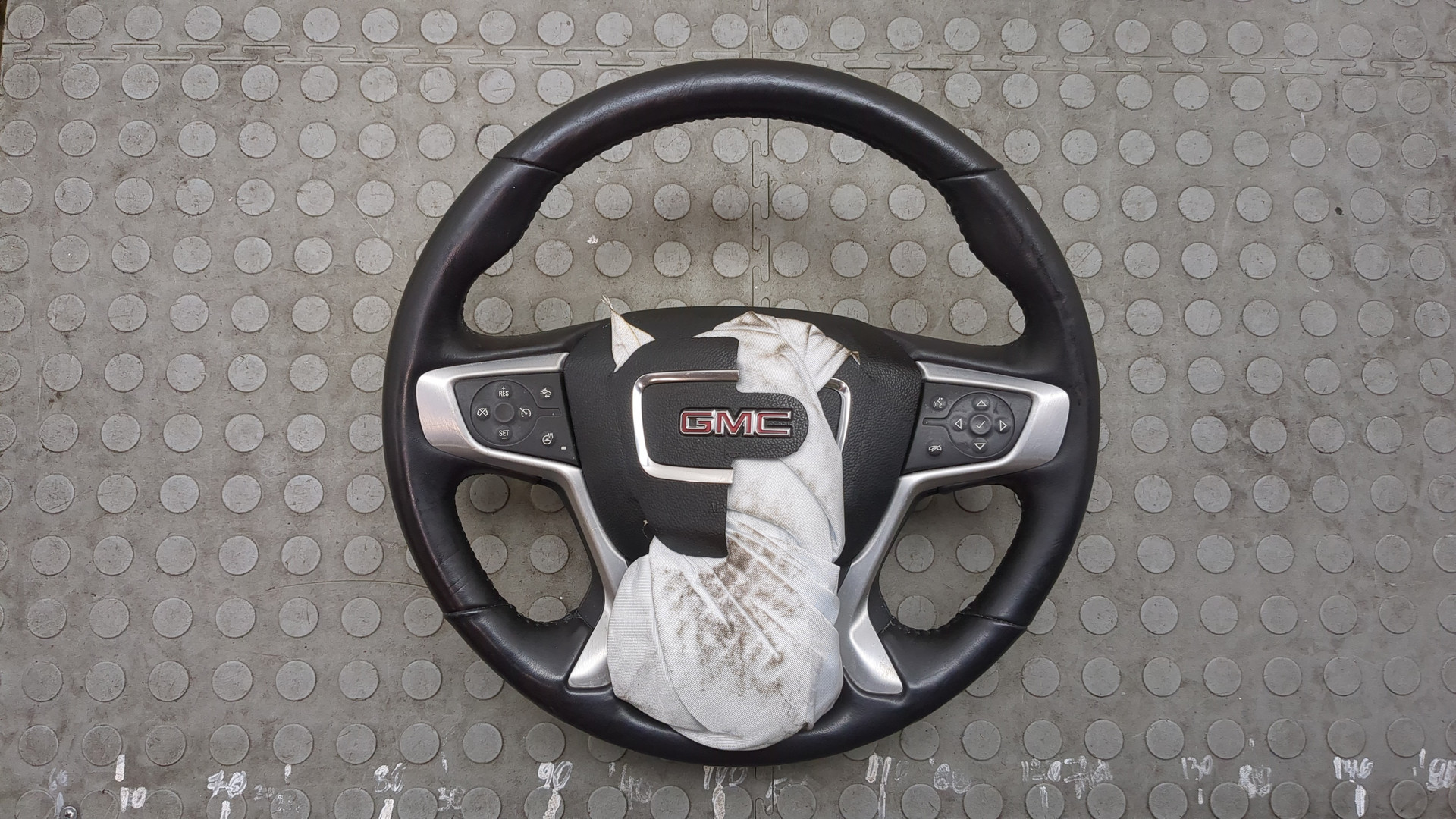 Рулевое колесо (руль)