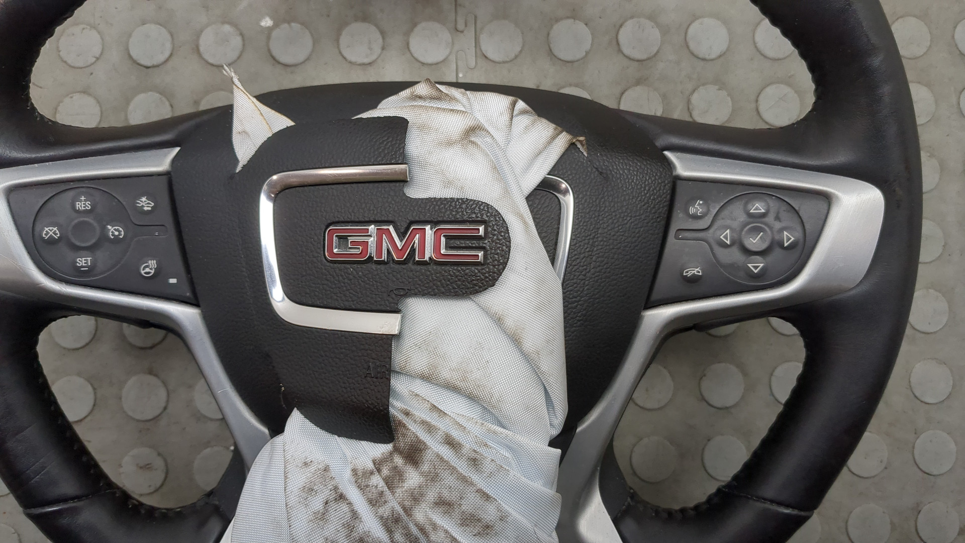 Рулевое колесо (руль)