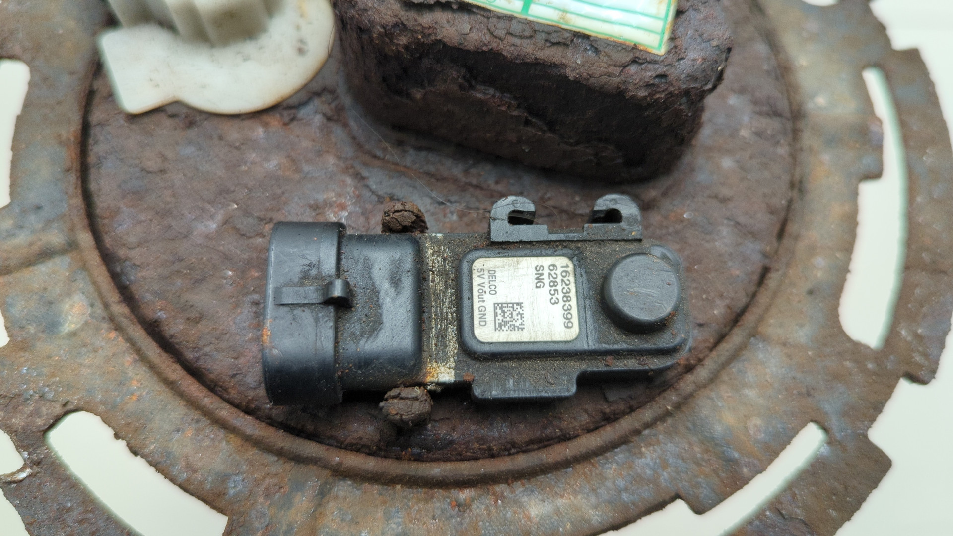 Насос топливный электрический