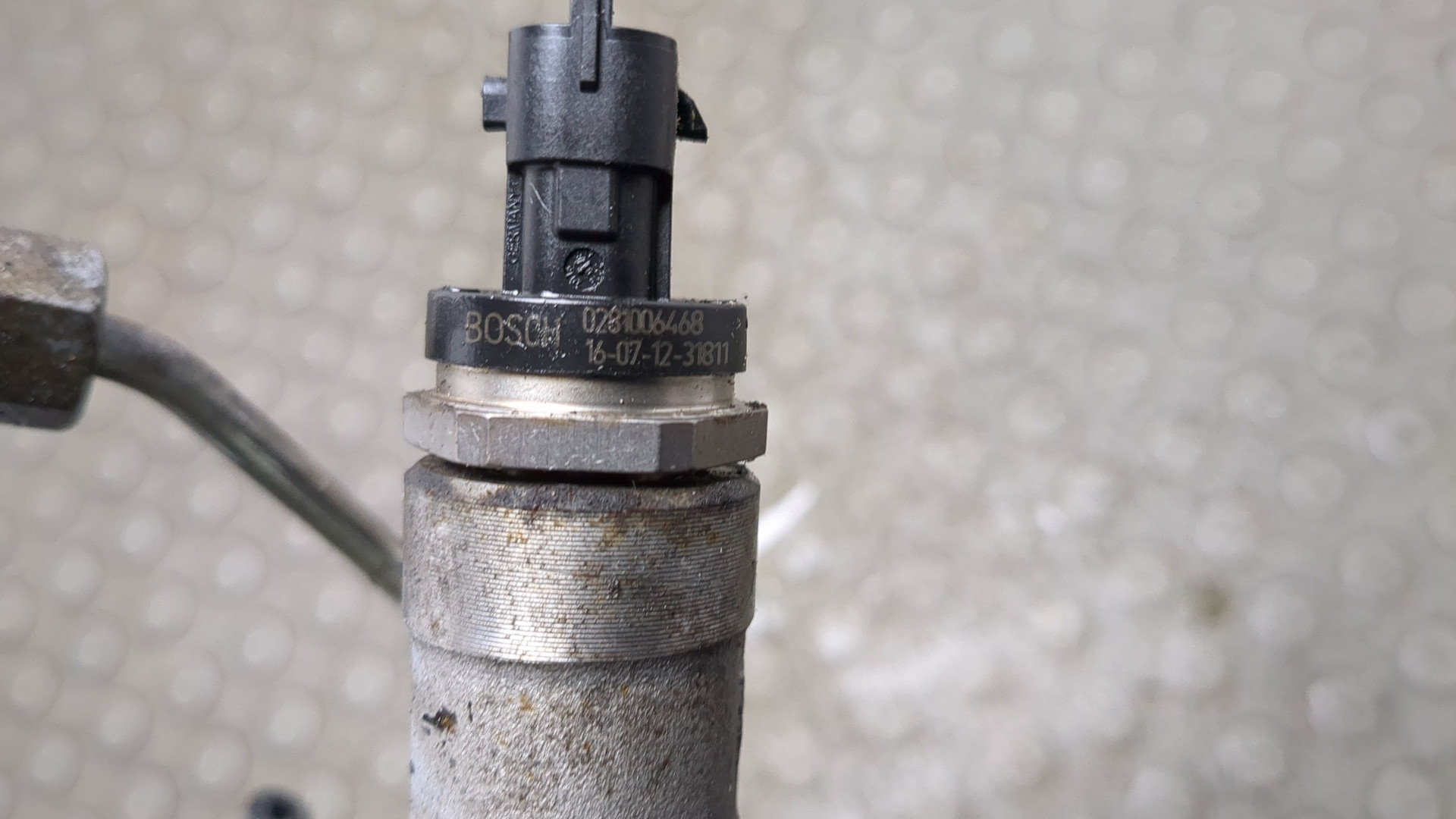 Рейка топливная (рампа)