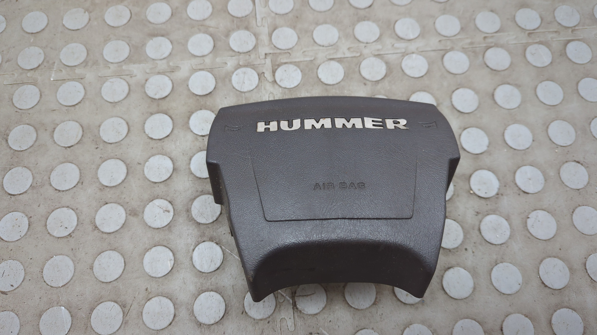 Подушка безопасности в рулевое колесо