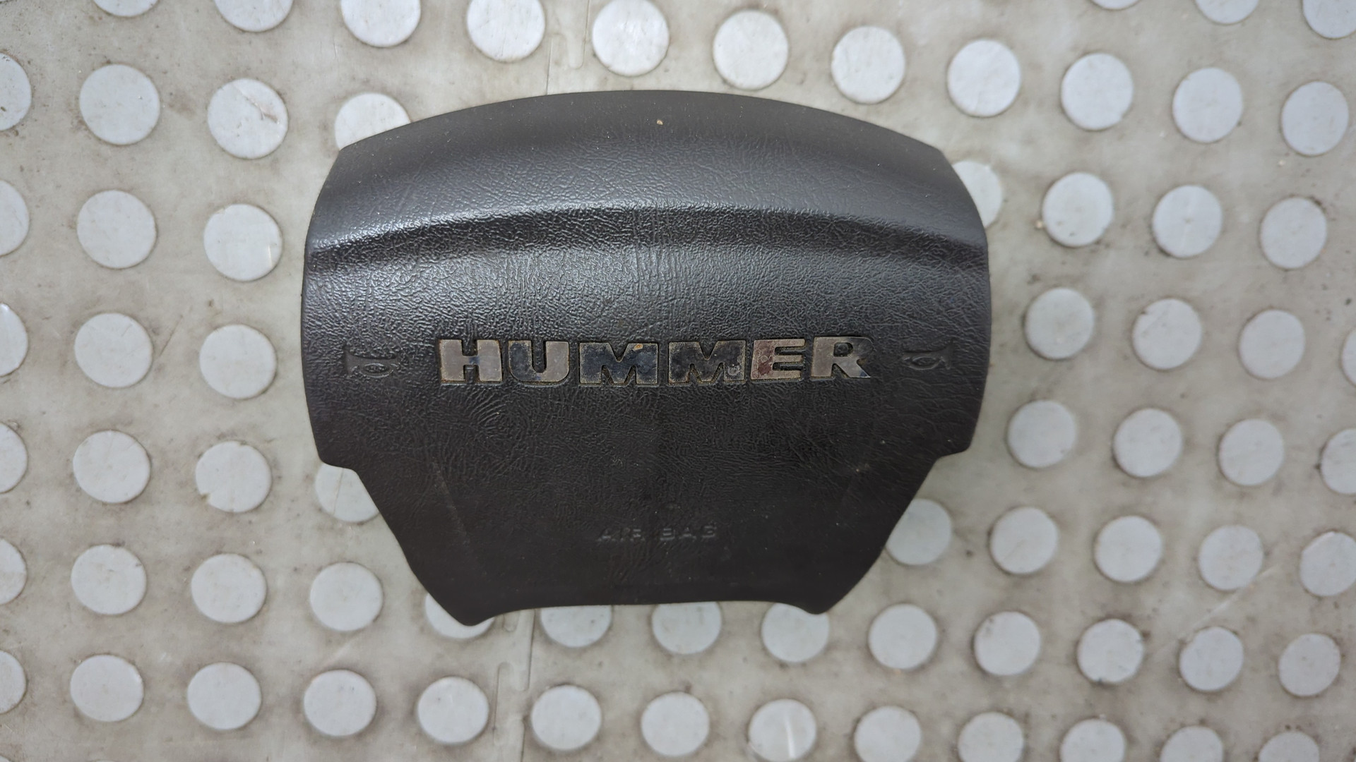 Подушка безопасности в рулевое колесо