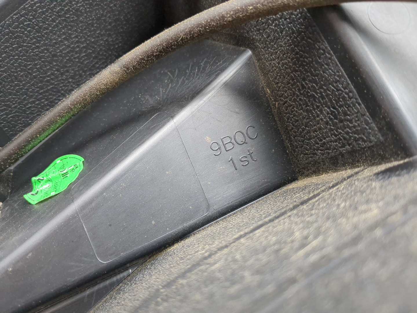 Решетка стеклоочистителей (Жабо)