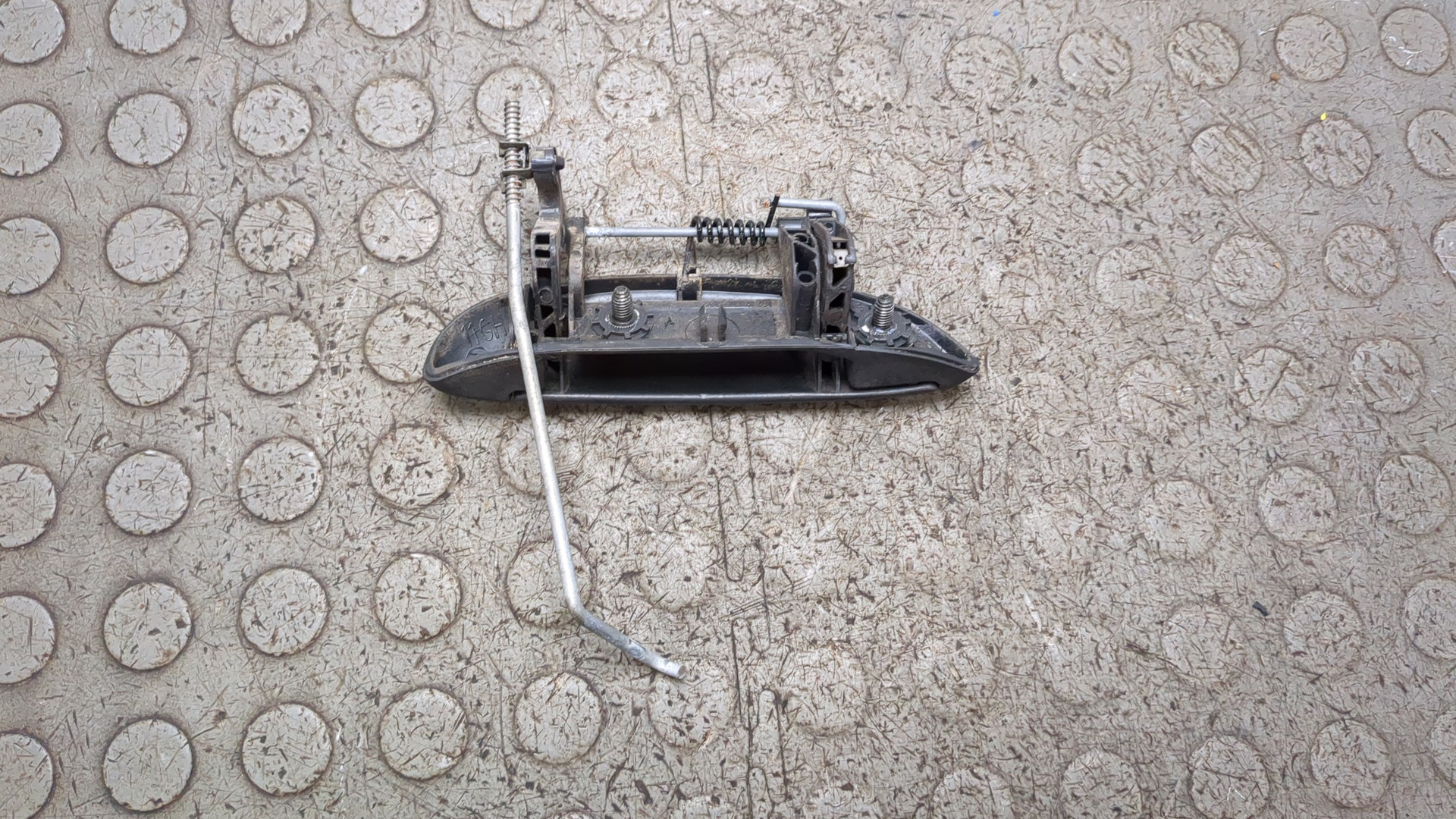 Ручка двери наружная