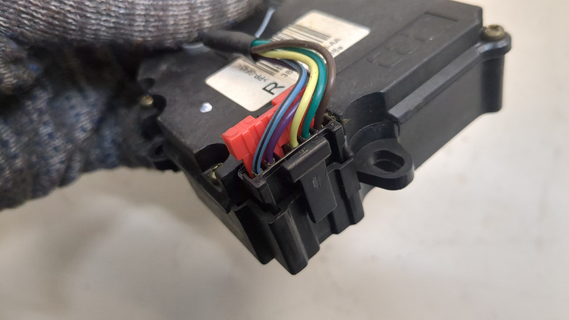 Моторчик заслонки печки