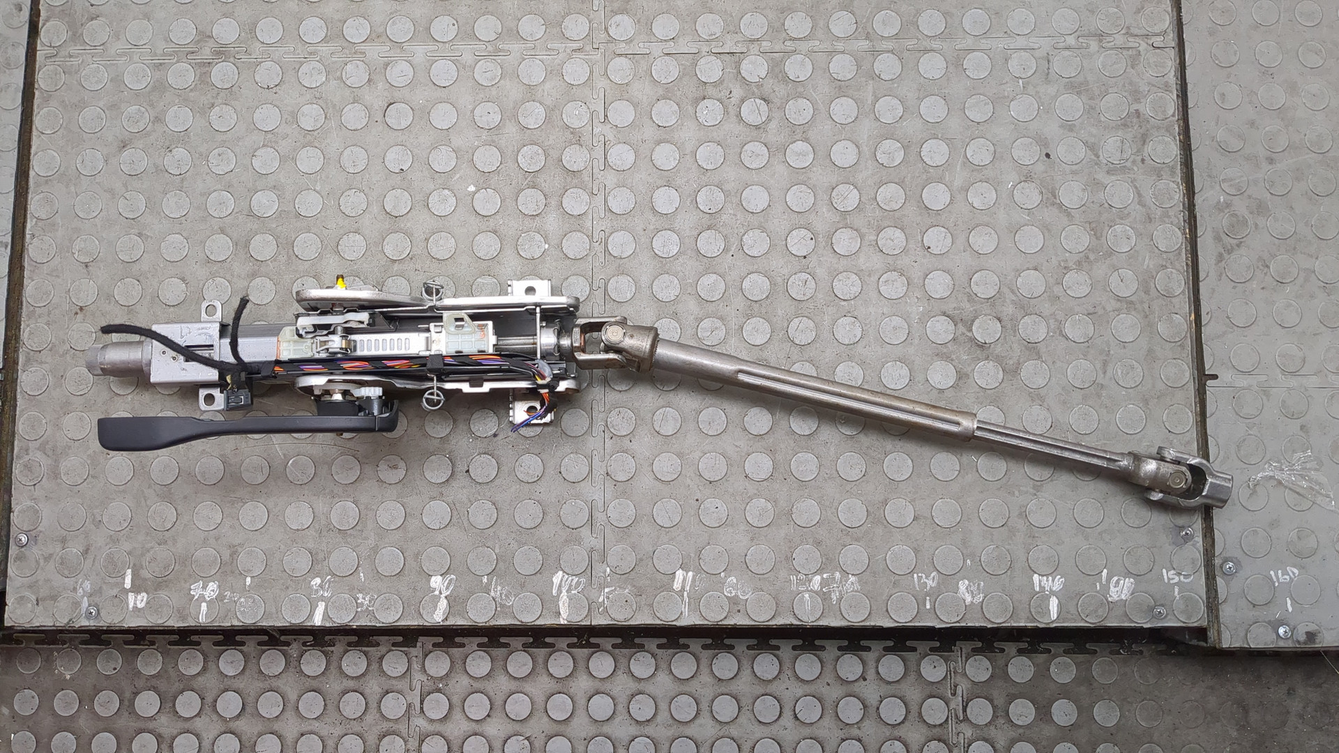 Колонка рулевая