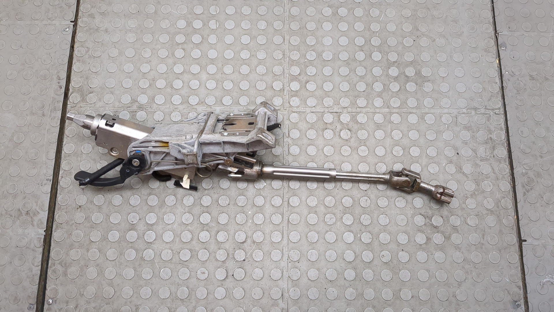 Колонка рулевая