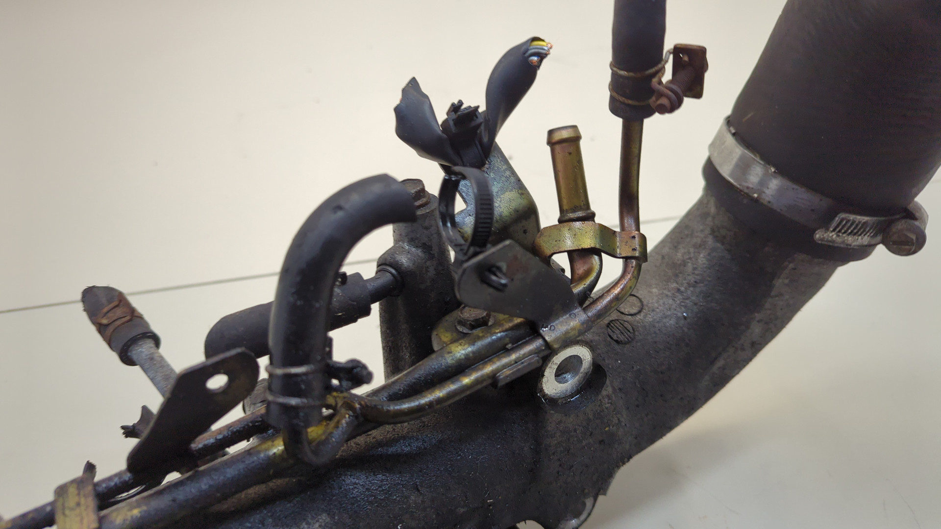 Коллектор впускной