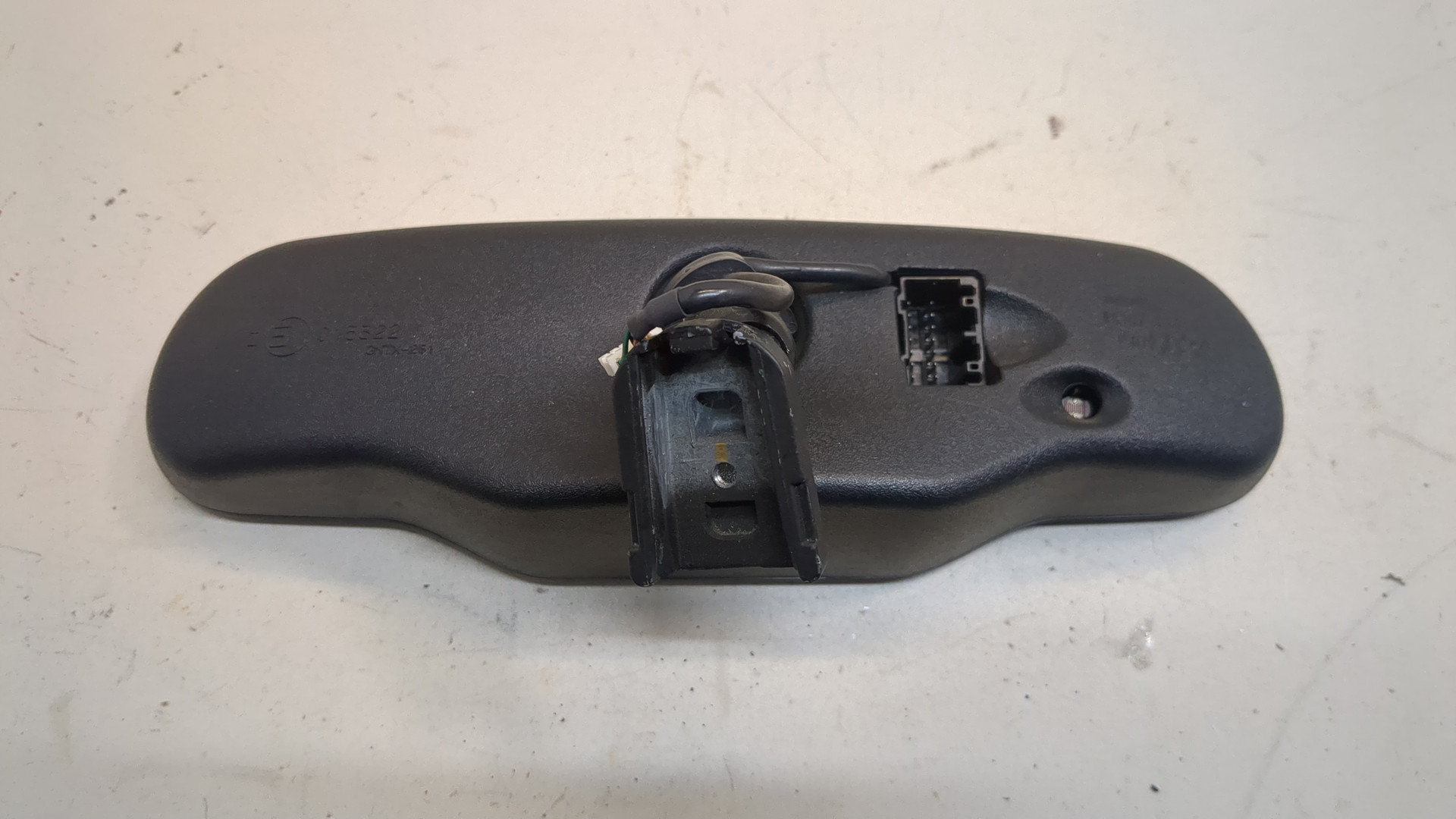 Зеркало заднего вида