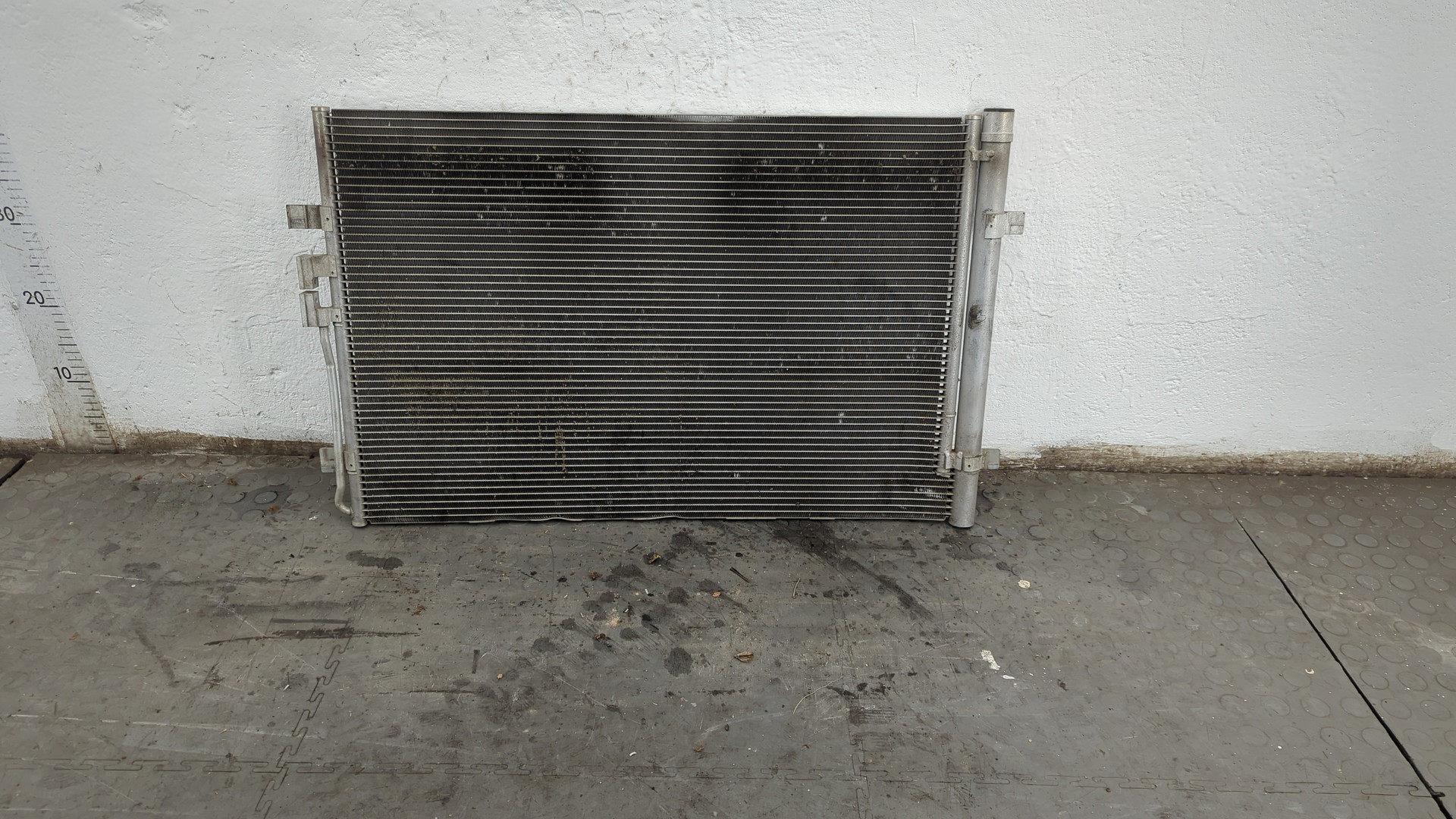 Радиатор кондиционера / конденсер