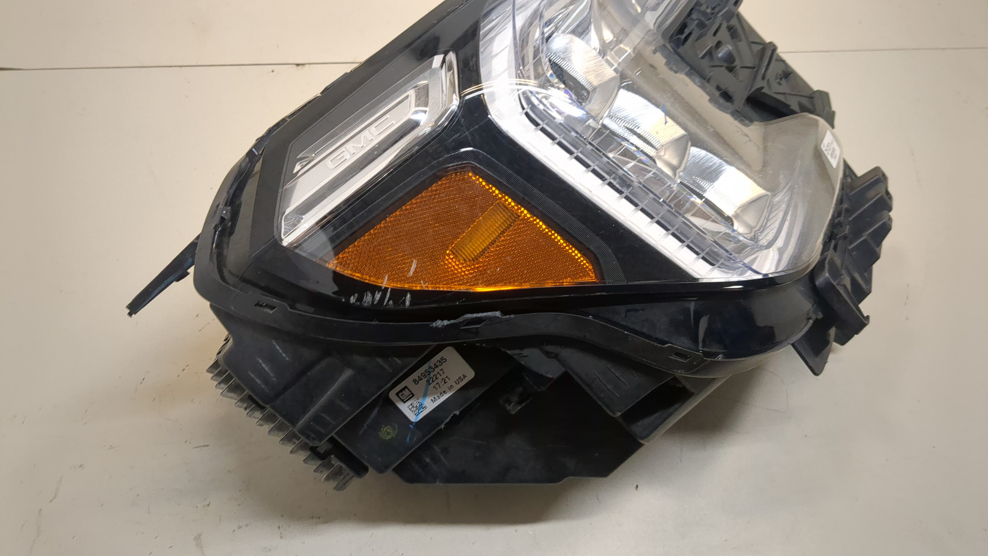 Фара правая