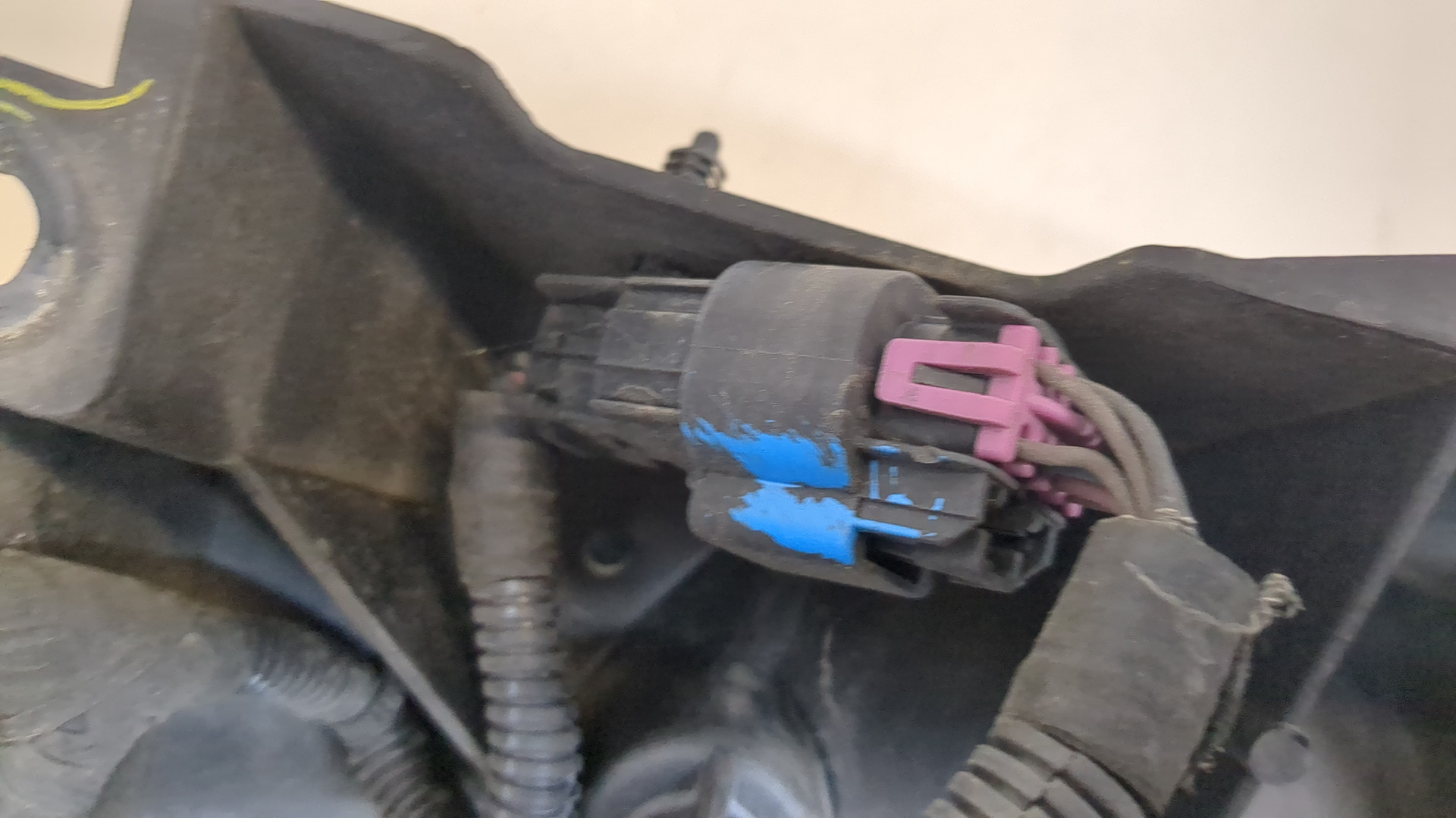 Фара правая