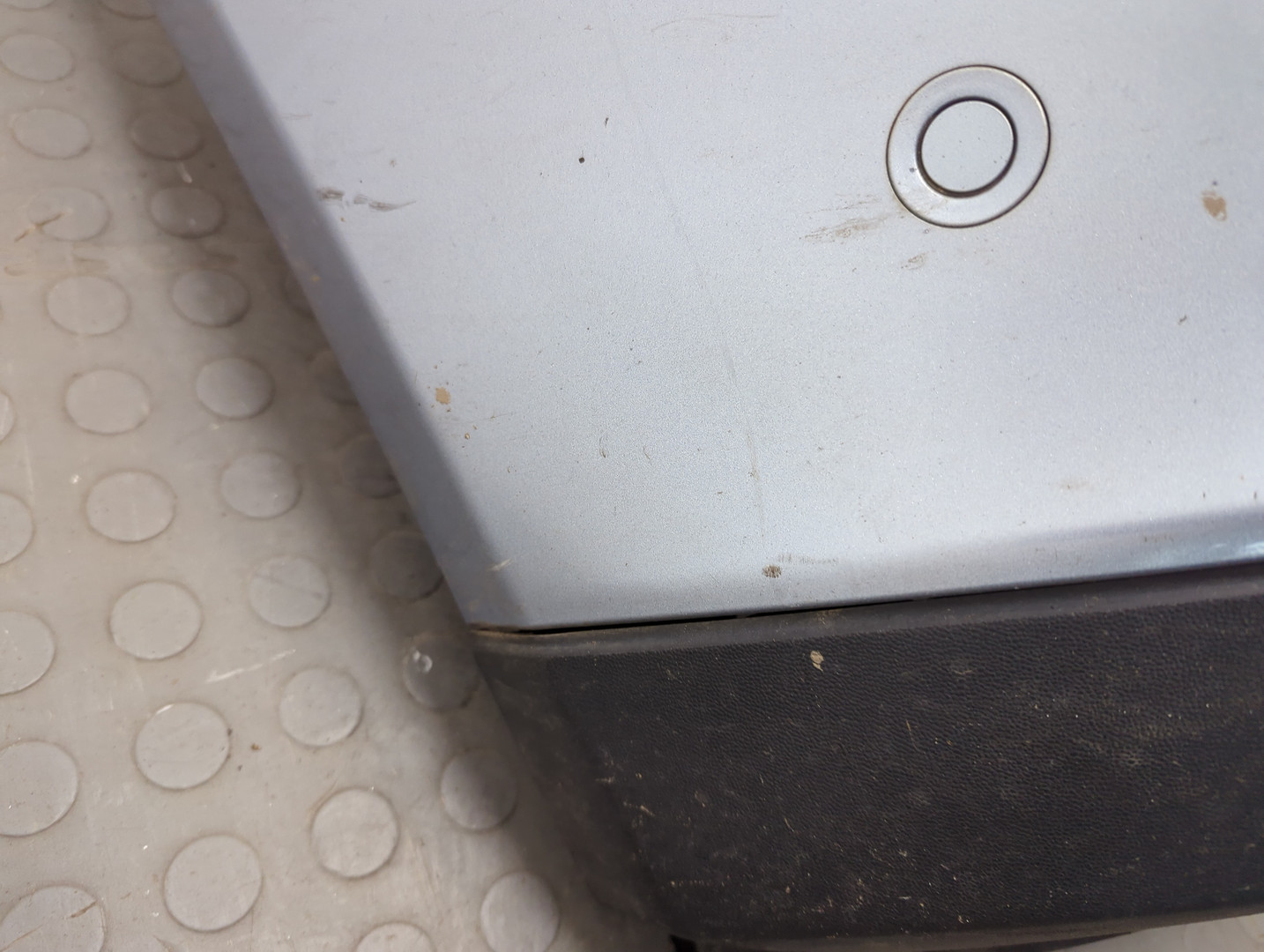 Бампер передний