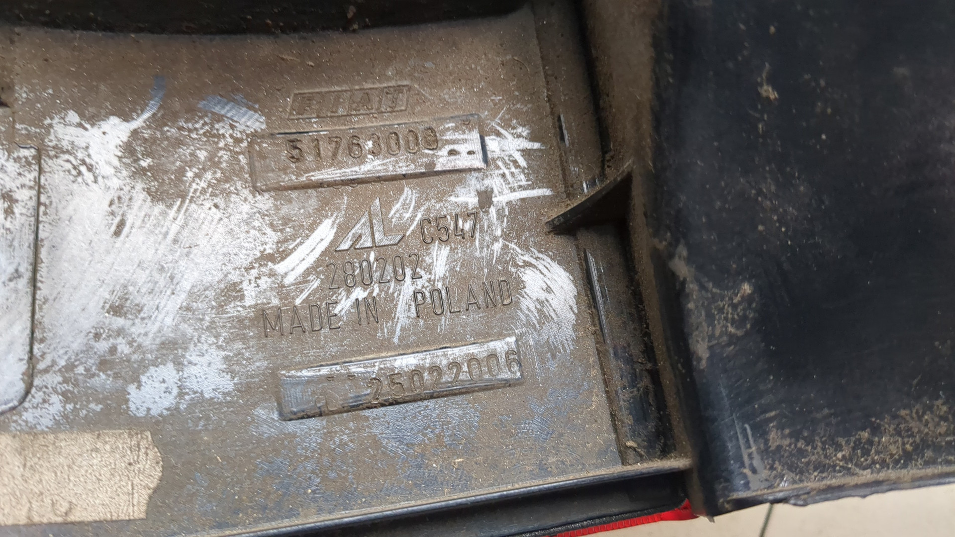 Фонарь задний правый