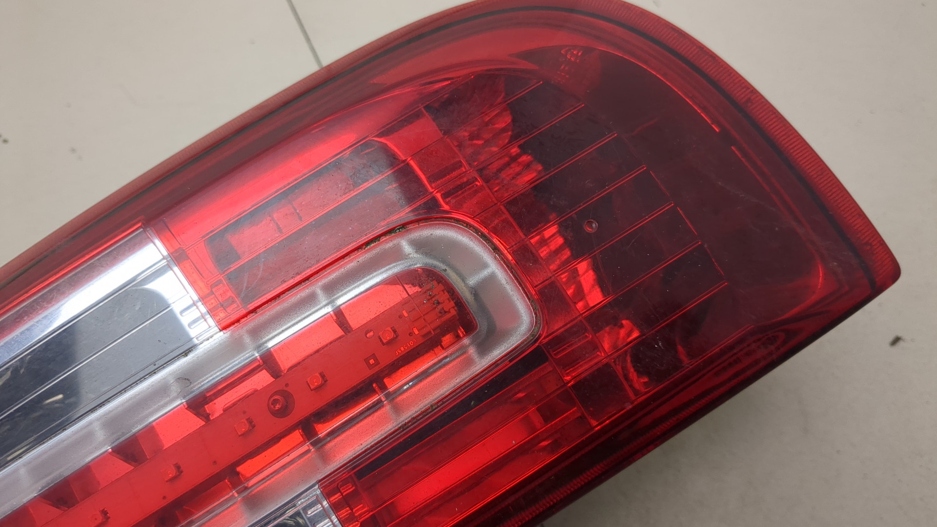 Фонарь задний правый