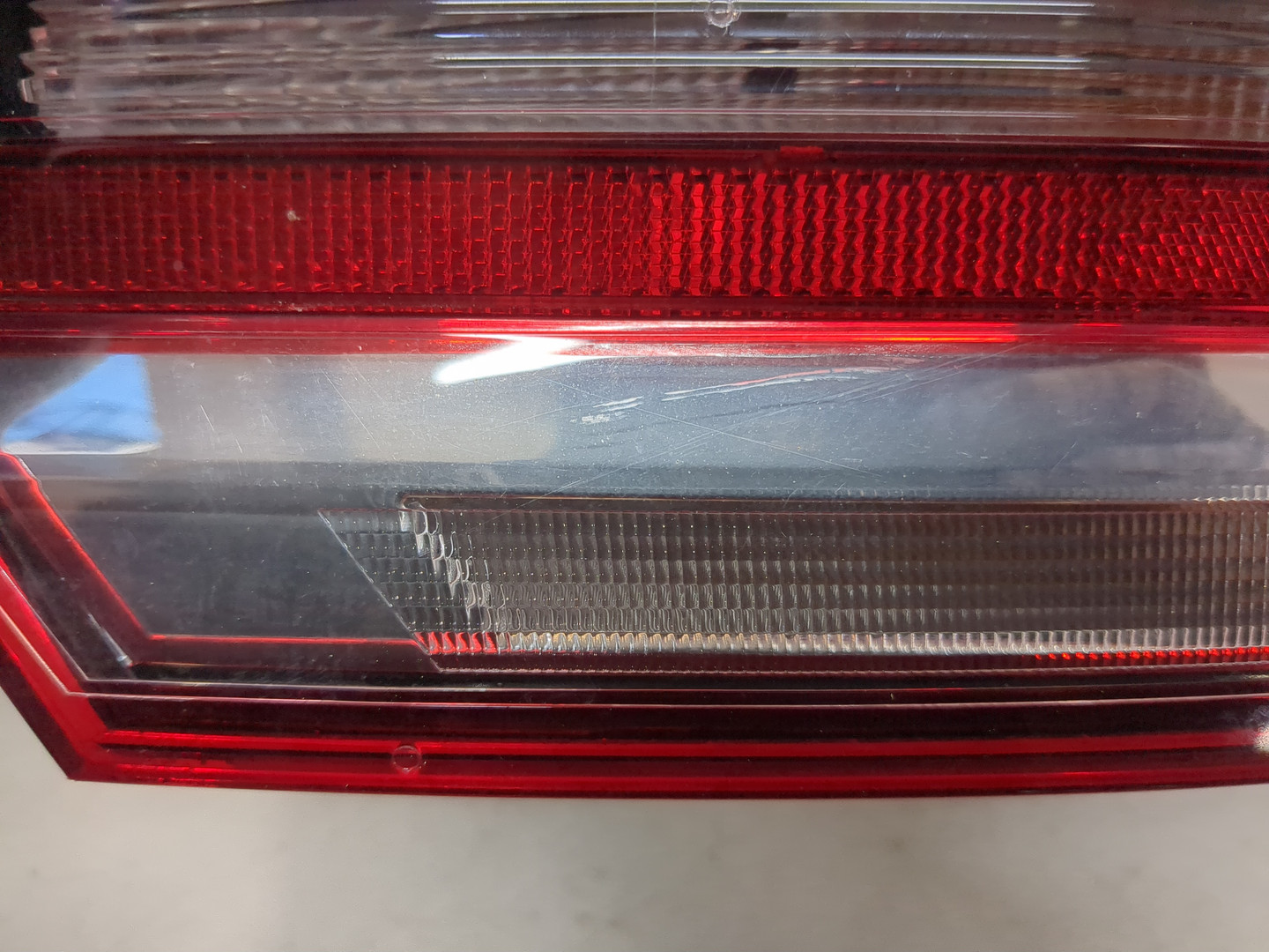 Фонарь задний правый