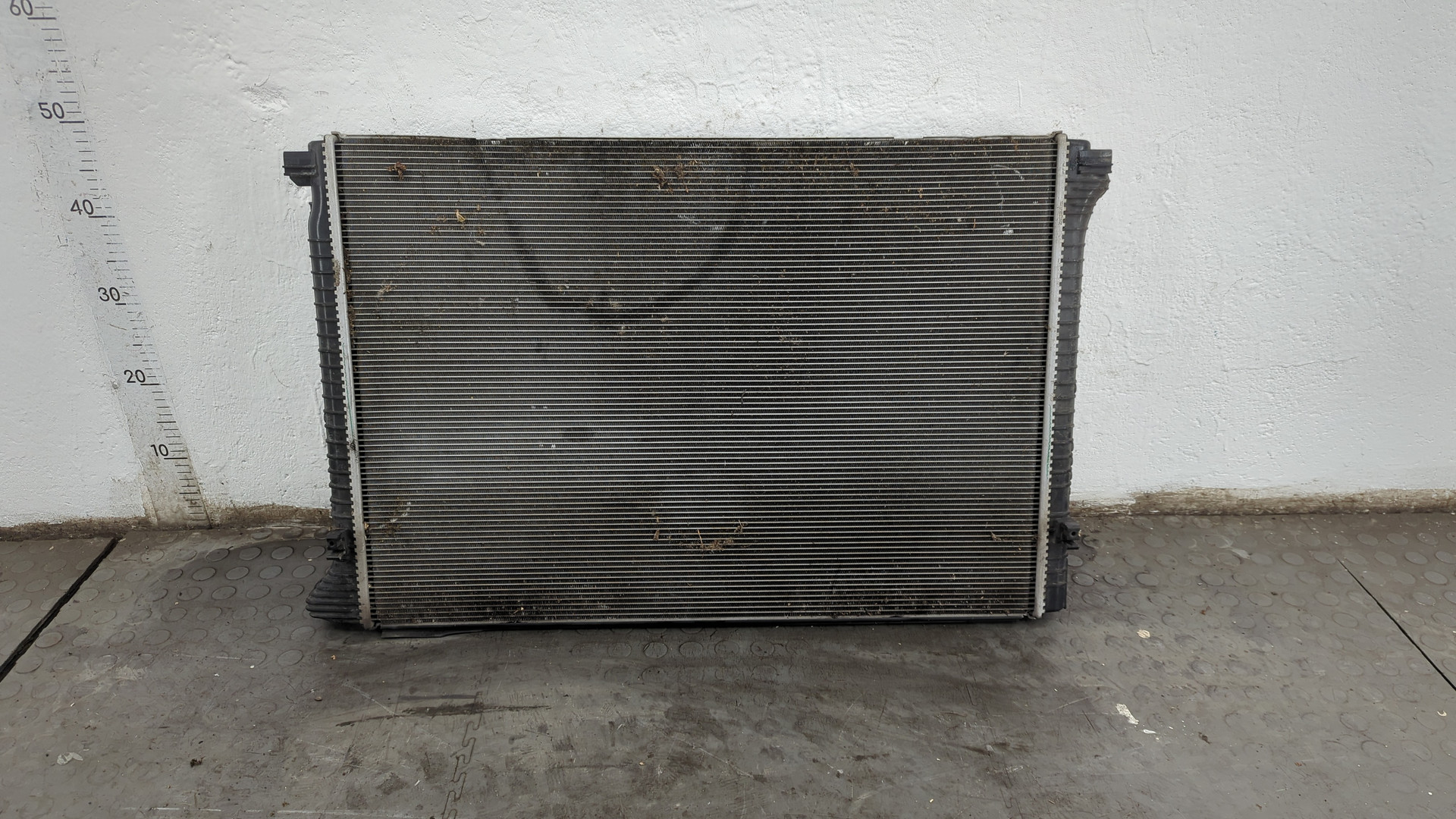 Радиатор охлаждения двигателя основной