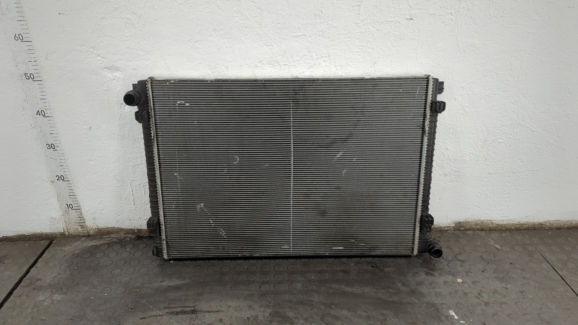 Радиатор охлаждения двигателя основной