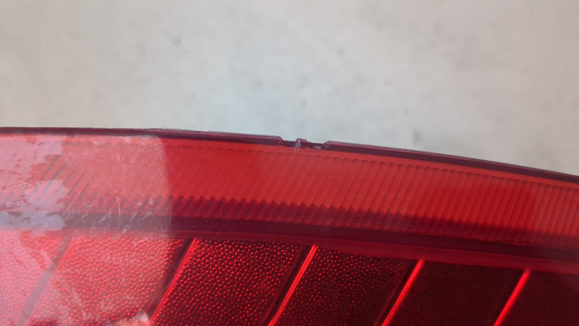 Фонарь задний левый