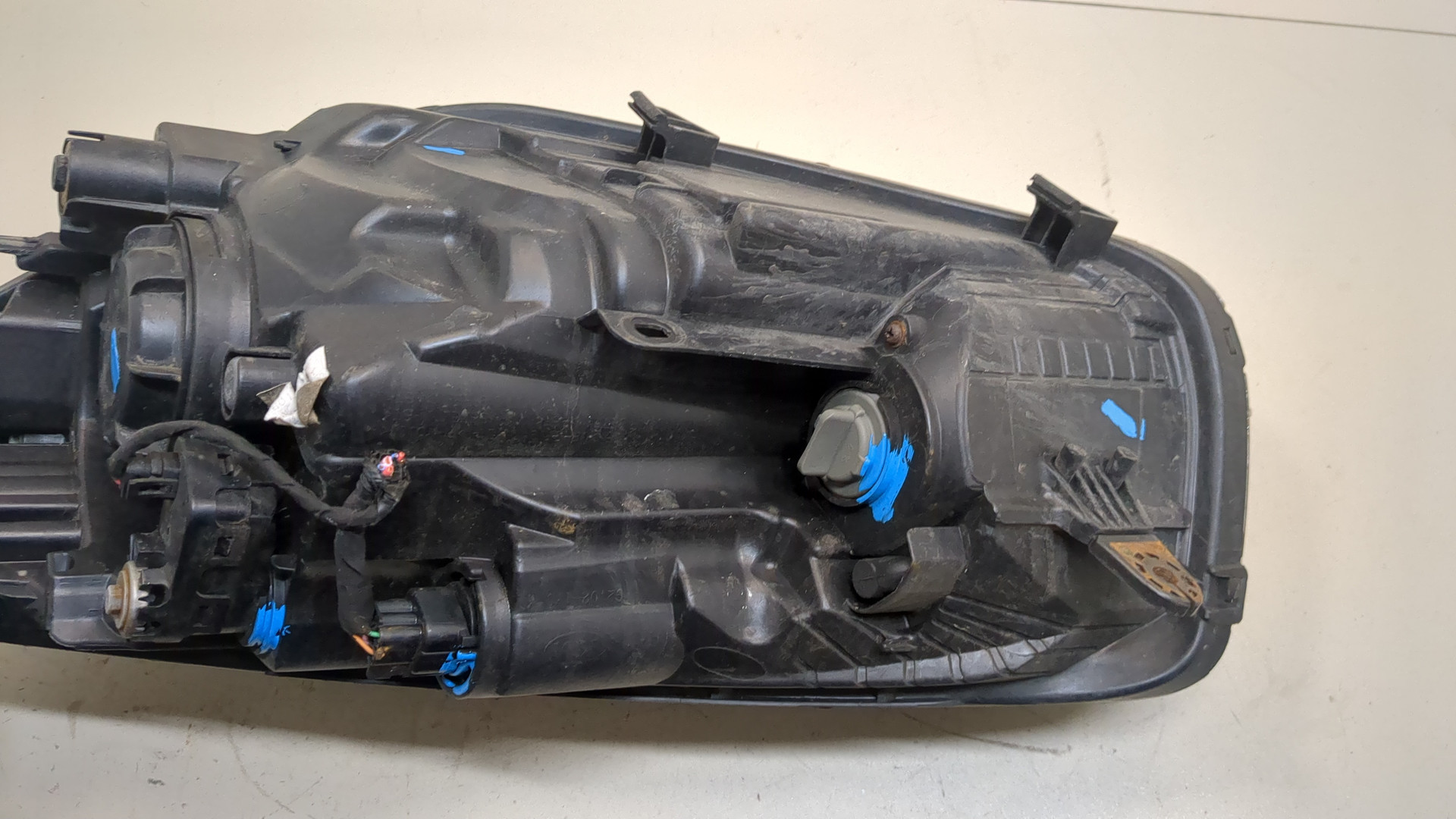 Фара правая