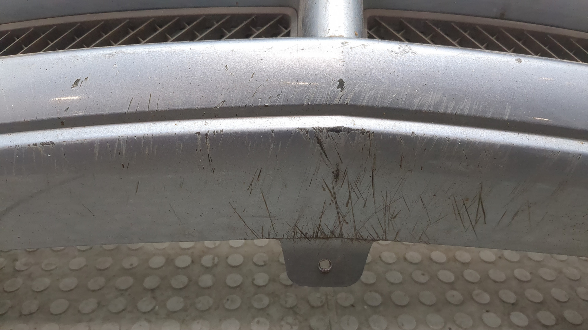 Бампер передний