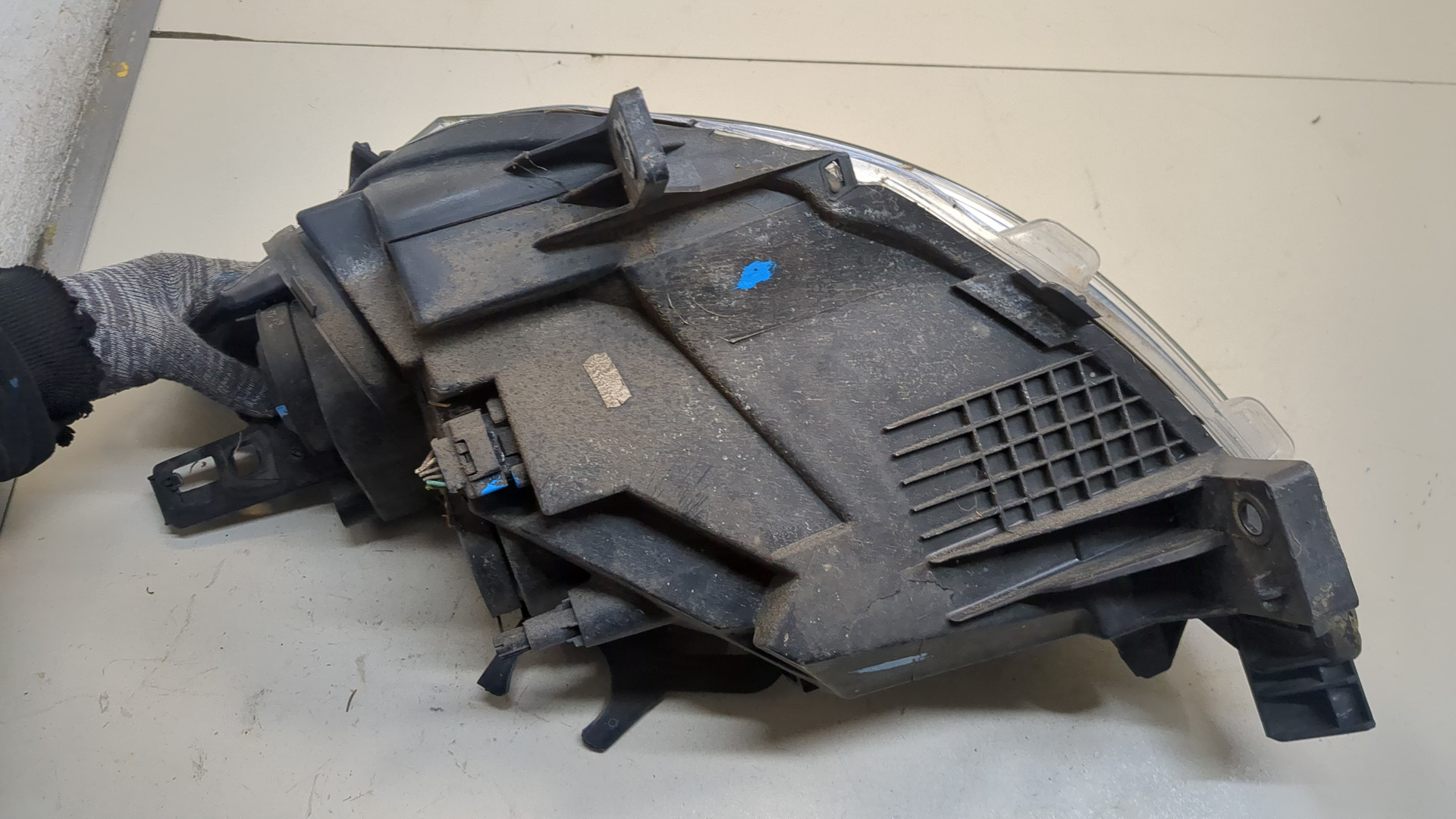 Фара правая