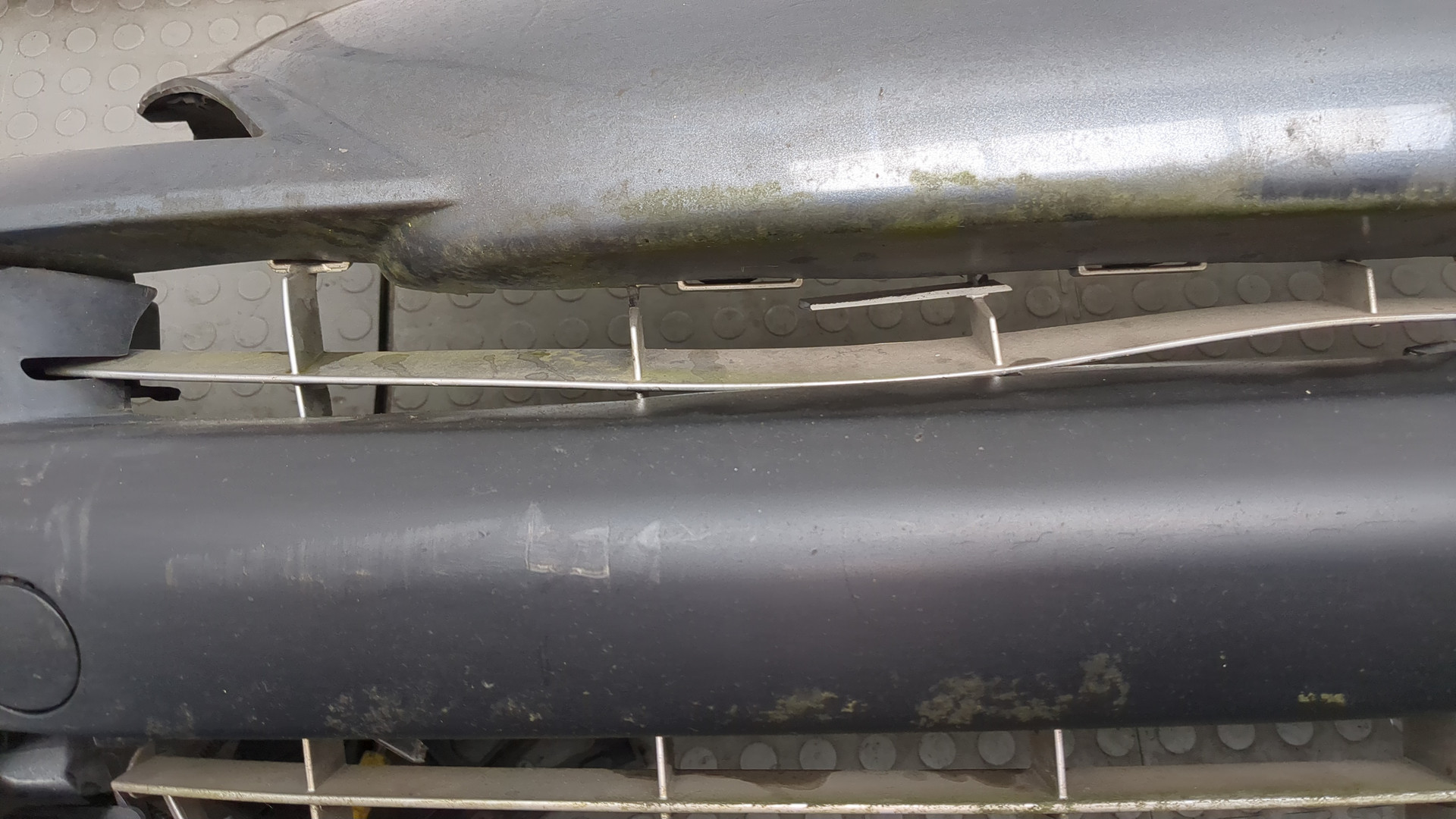 Бампер передний