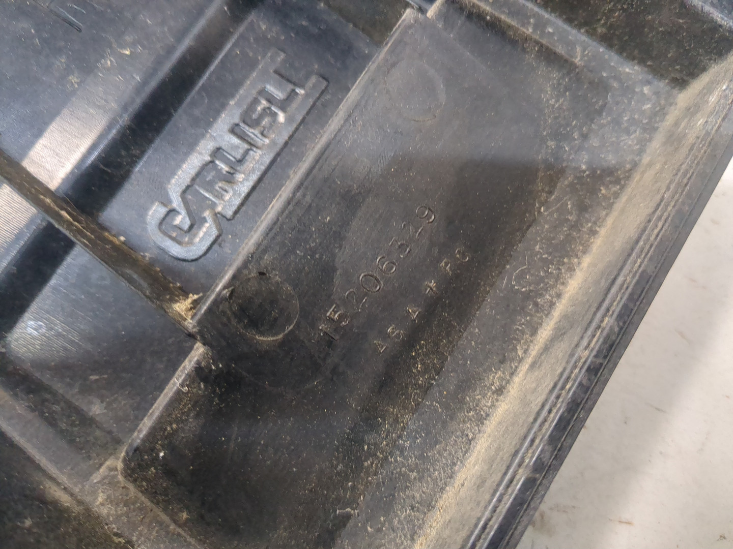 Молдинг заднего крыла правого