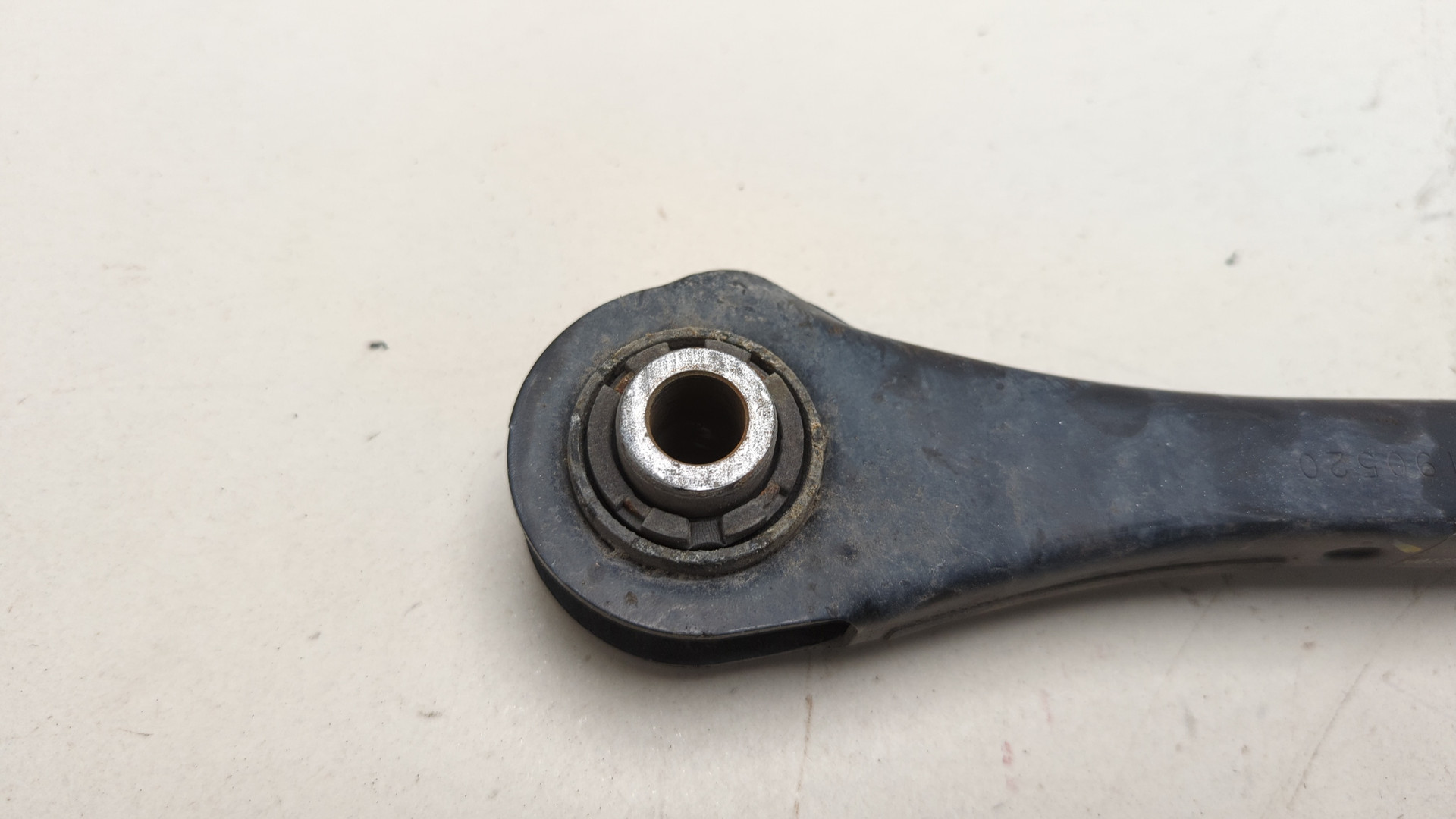 Рычаг задний