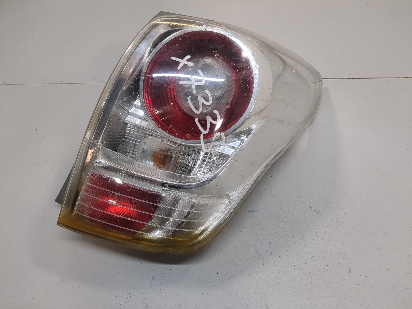 Фонарь задний правый