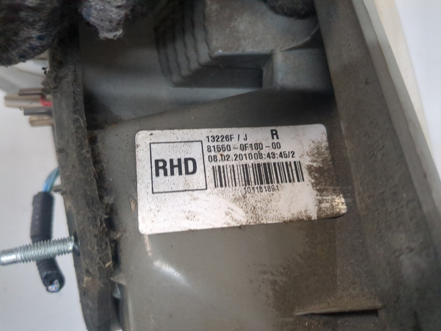 Фонарь задний правый