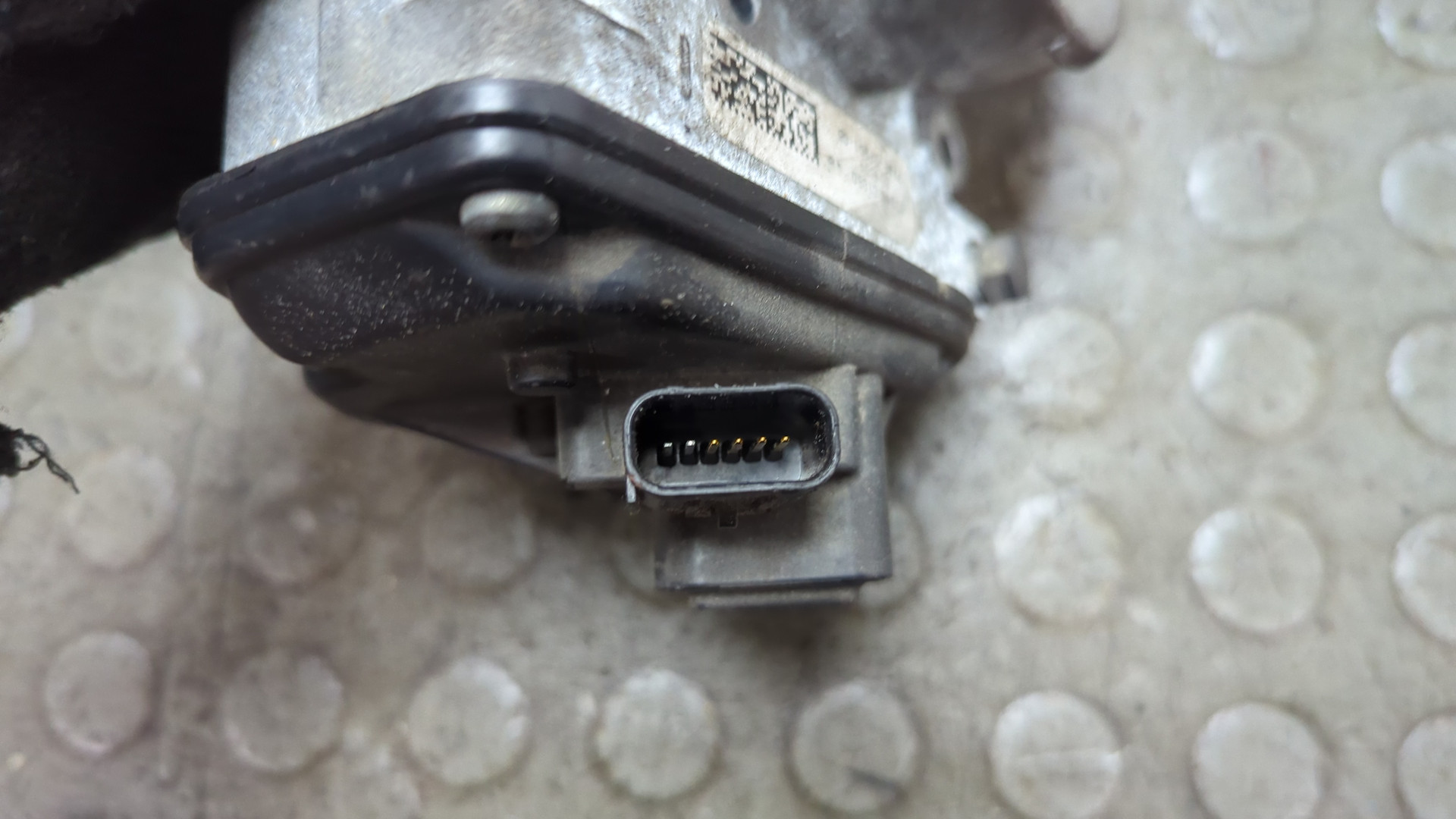 Заслонка дроссельная электрическая