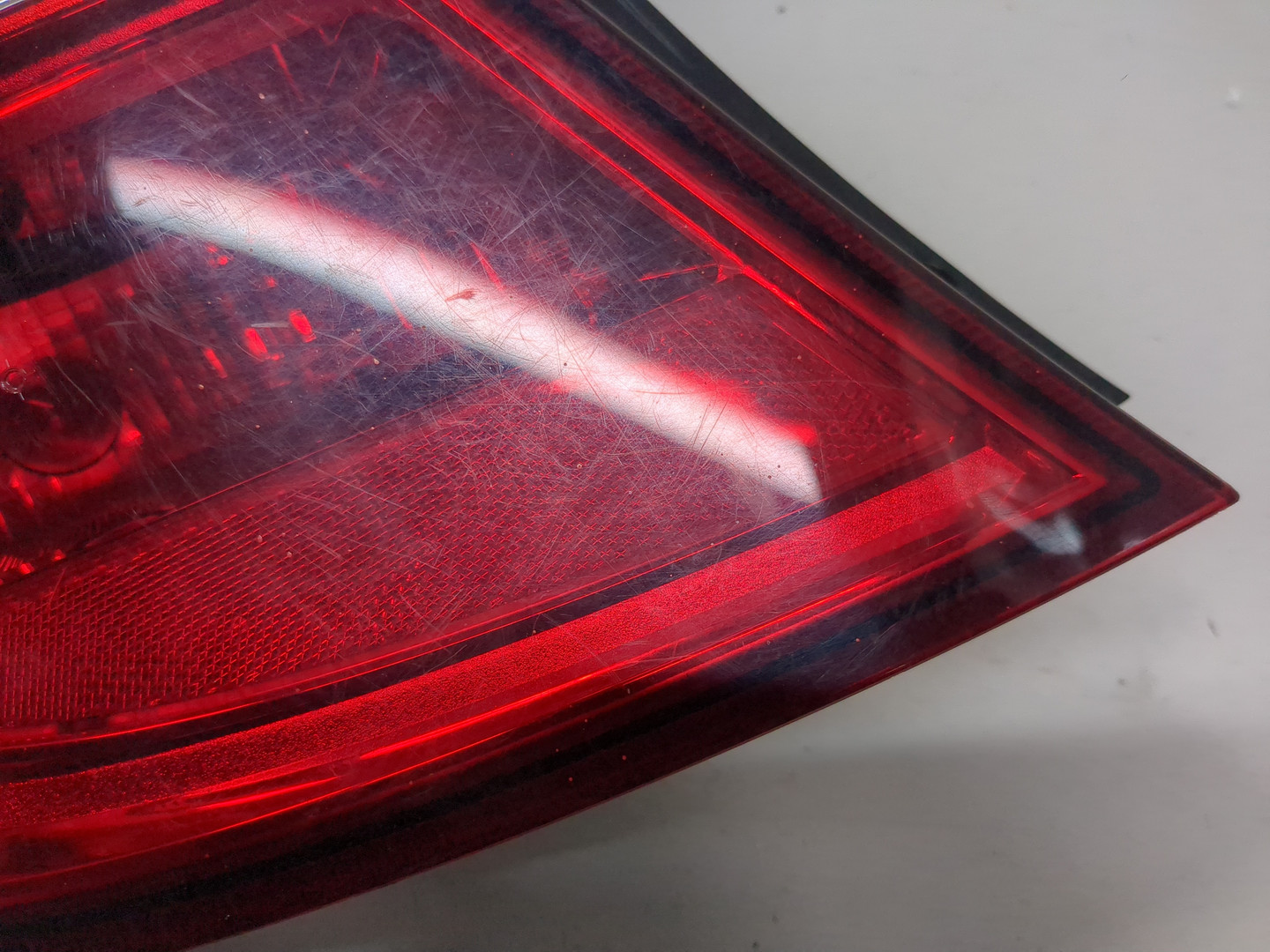 Фонарь задний левый