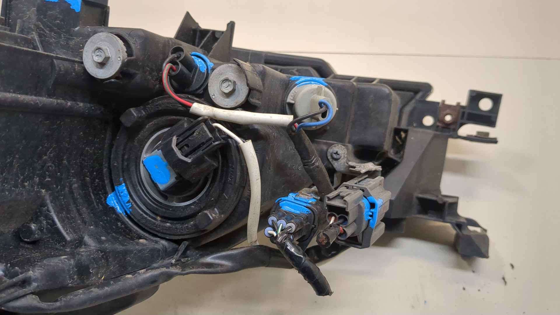 Фара правая