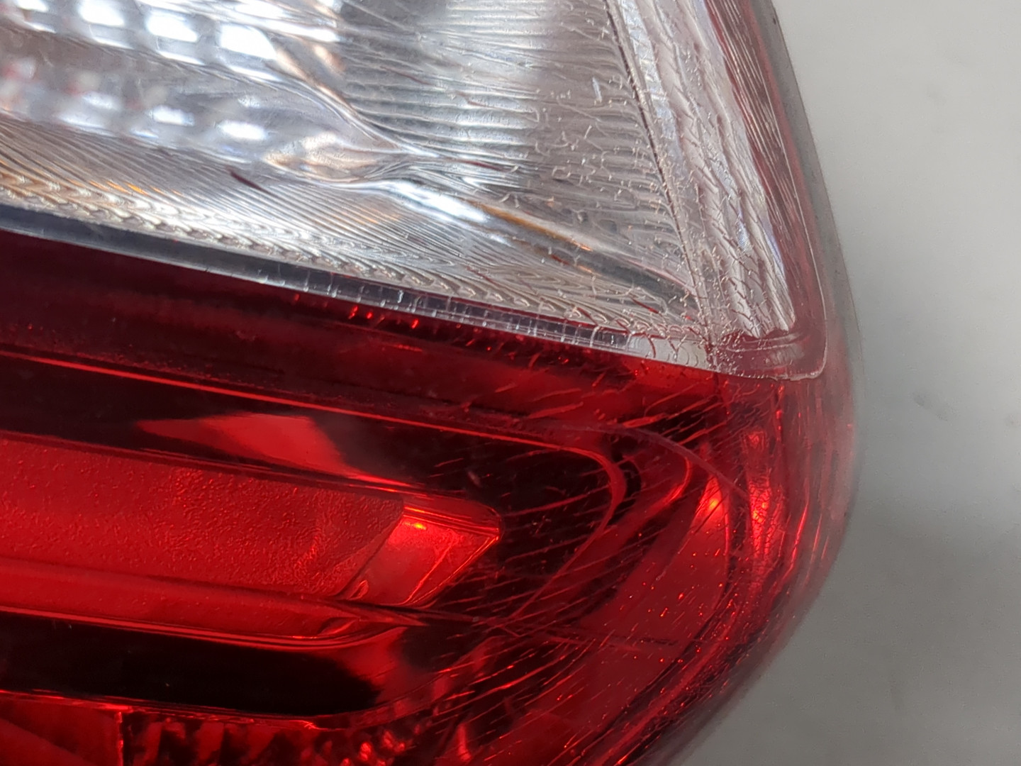 Фонарь задний левый