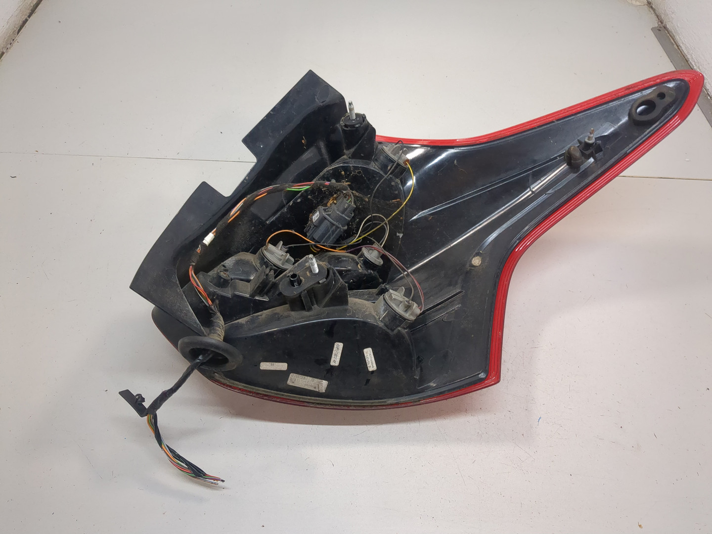 Фонарь задний левый