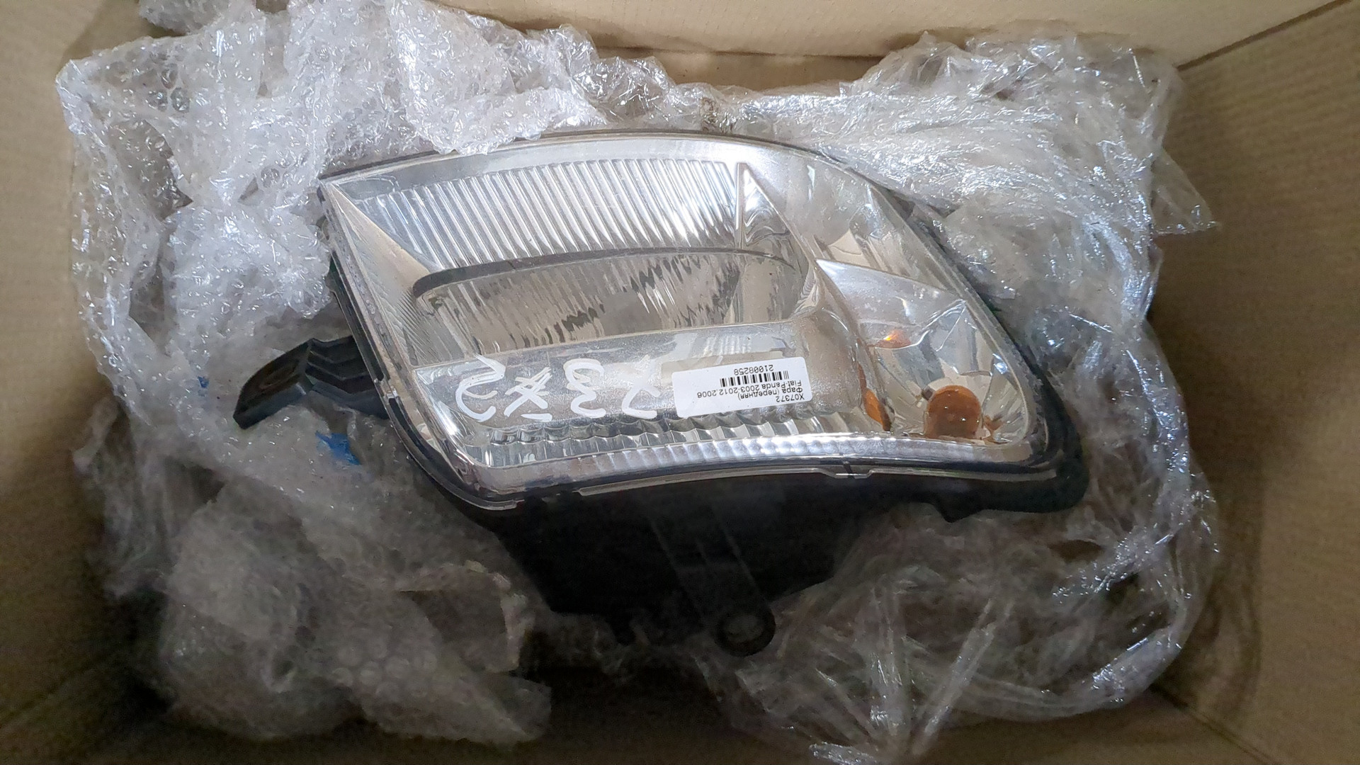 Фара правая