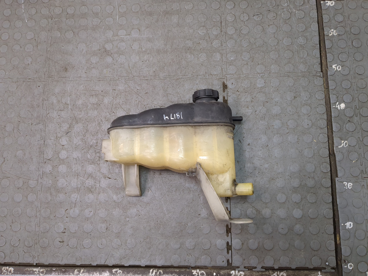 Бачок расширительный