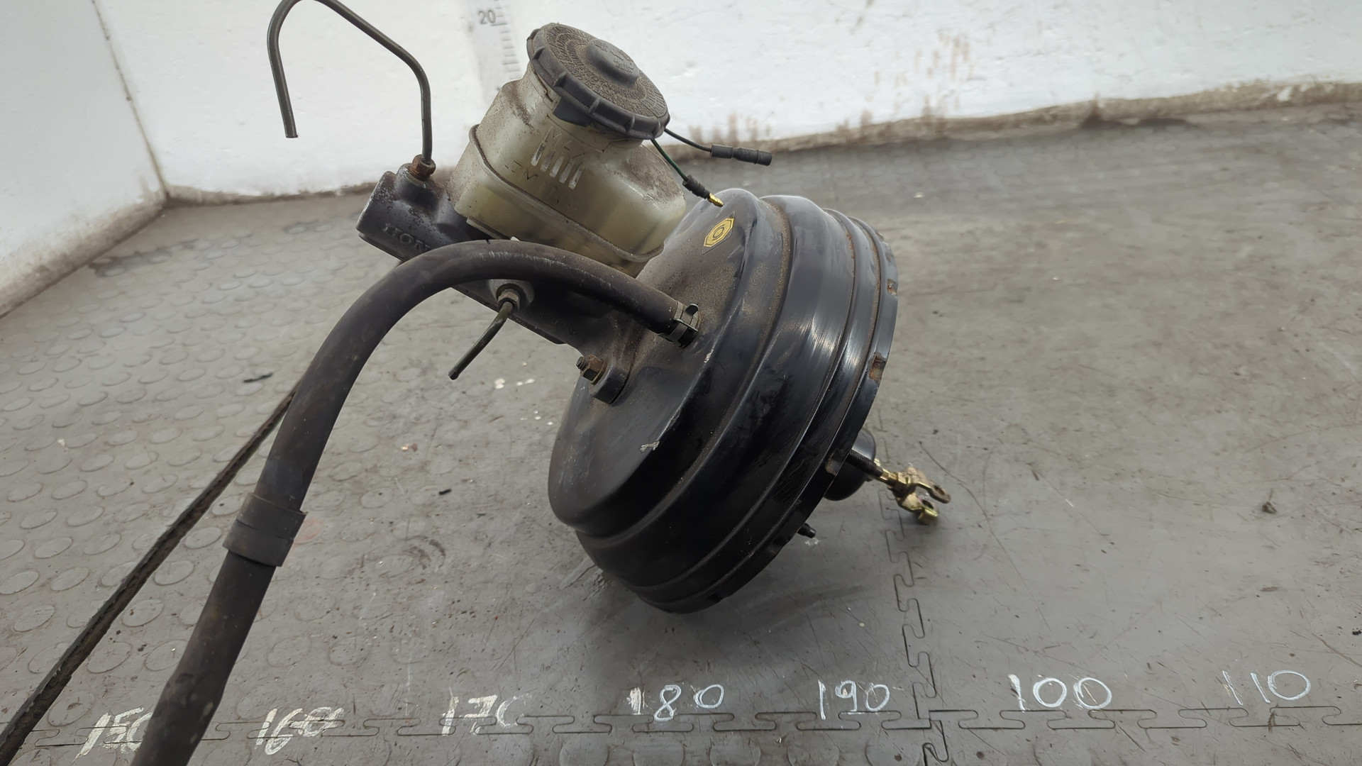 Цилиндр тормозной главный