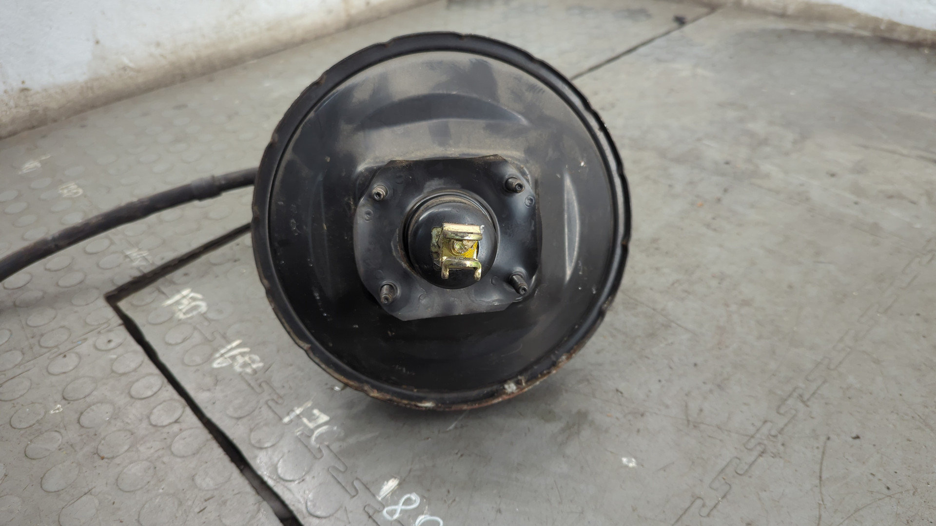 Цилиндр тормозной главный