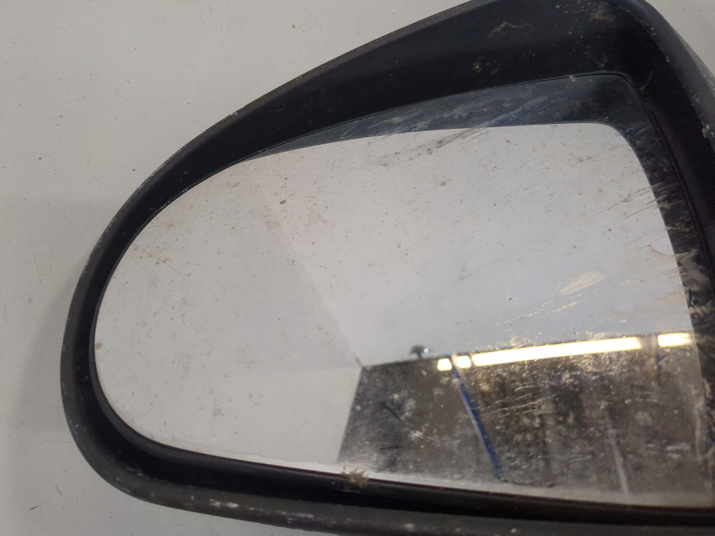 Зеркало левое электрическое