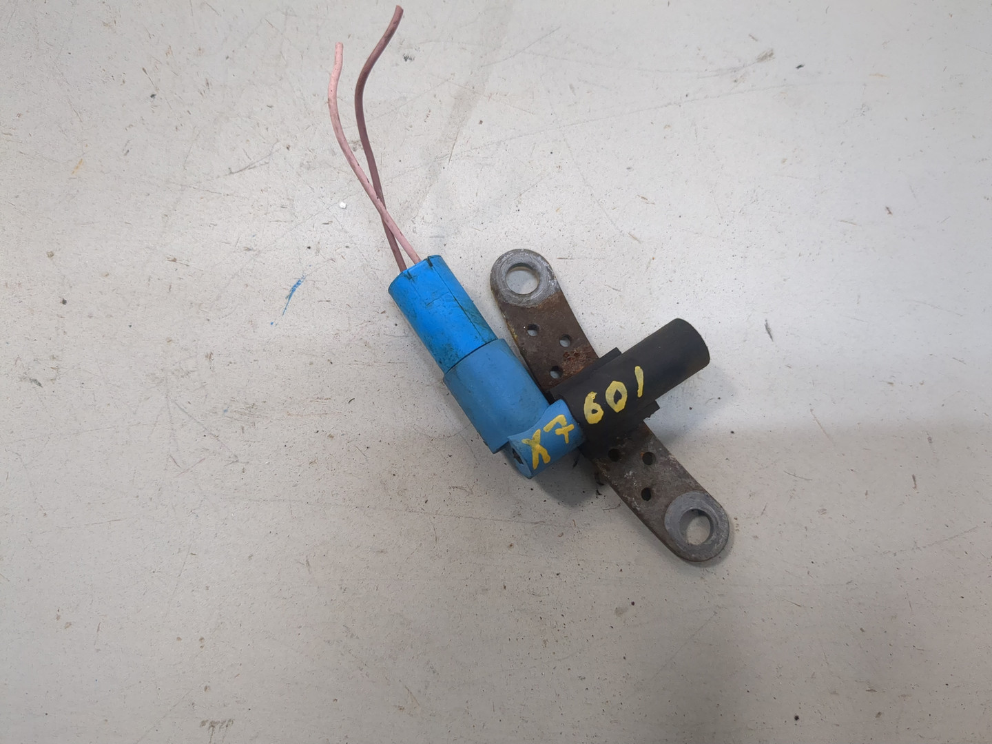 Датчик положения коленвала