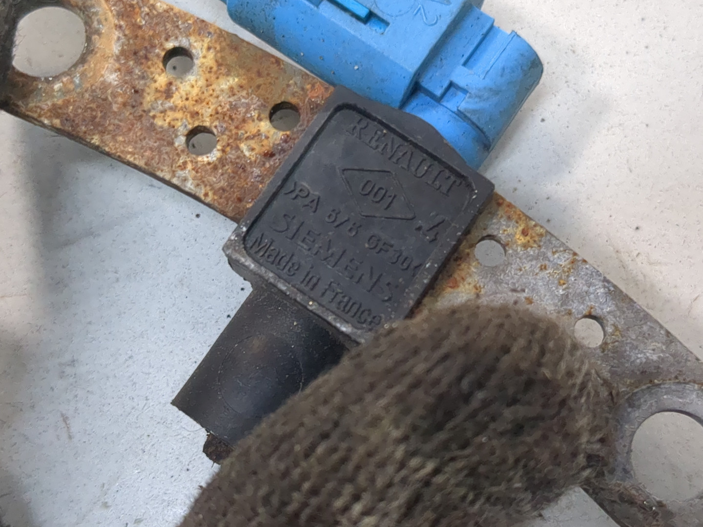 Датчик положения коленвала