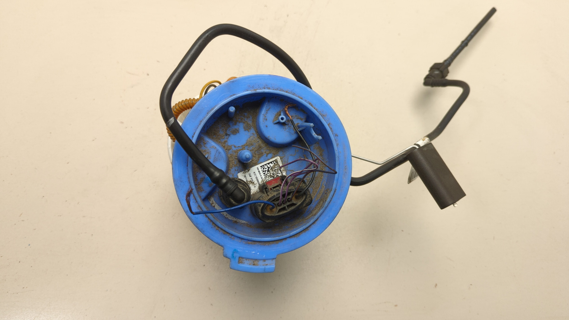 Насос топливный электрический