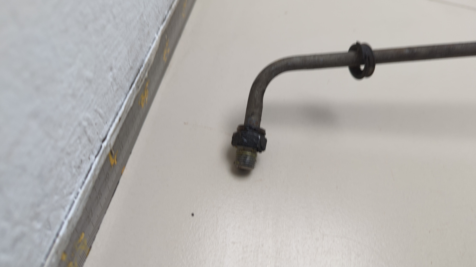 Трубка масляная