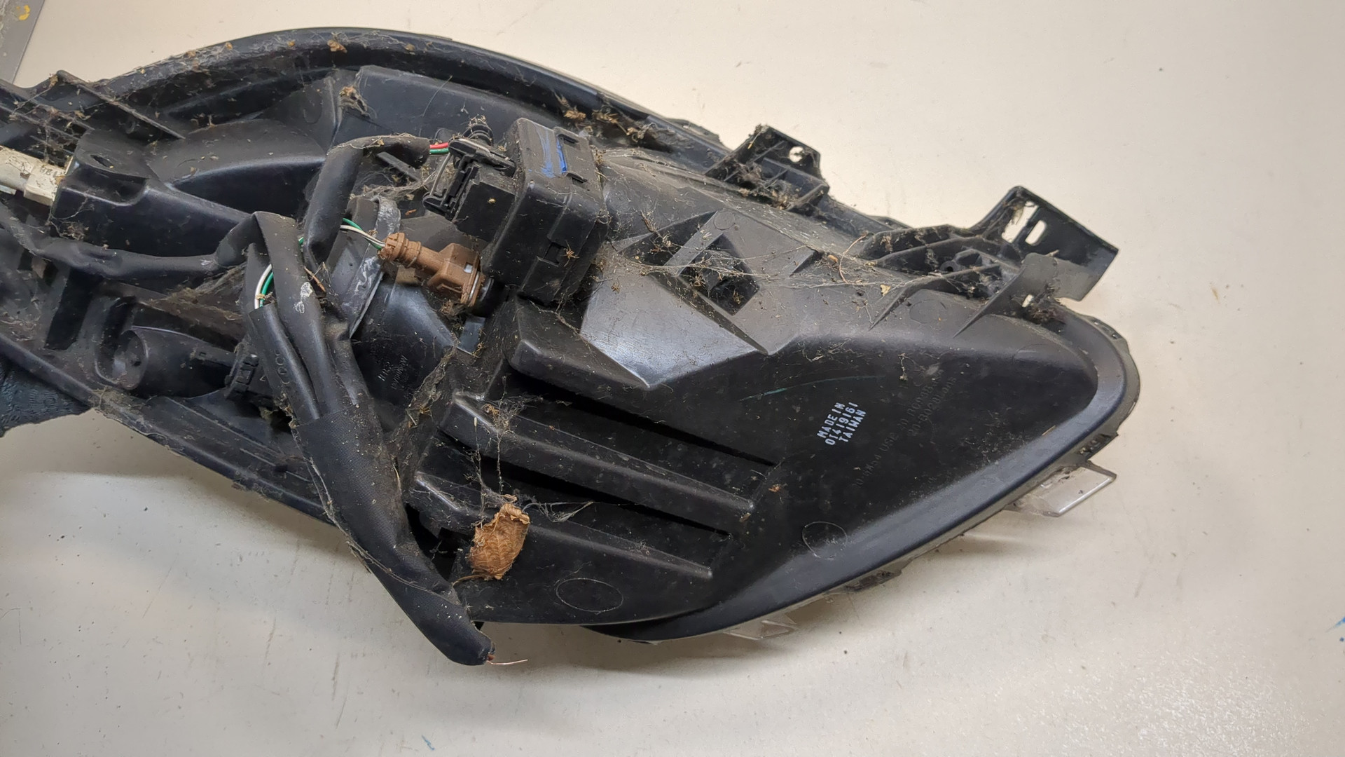 Фара левая